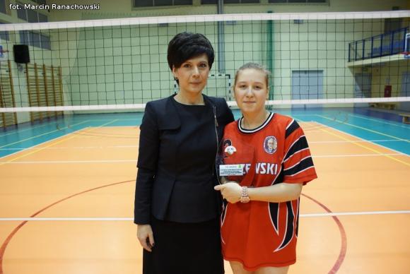 I LO im. J.H. Dąbrowskiego Kutno zwyciężyło w IX Turnieju Niepodległości w Siatkówce Dziewcząt