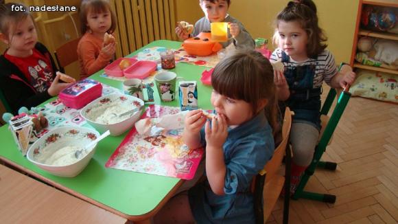 Śniadanie daje moc w szkole w Strzegocinie