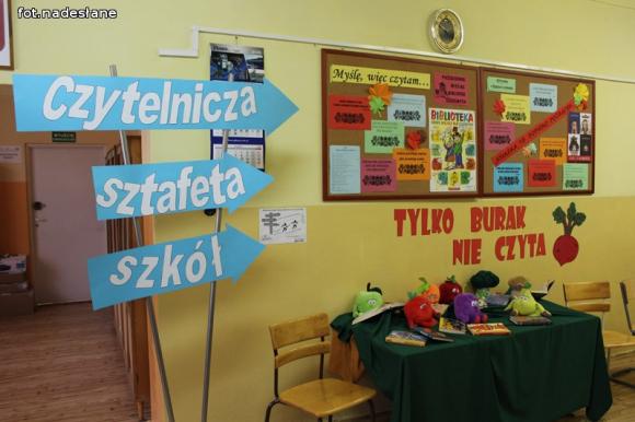 Czytelnicza sztafeta szkół w Zespole Szkół Nr 1 w Żychlinie