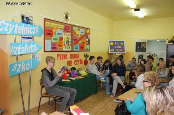 Czytelnicza sztafeta szkół w Zespole Szkół Nr 1 w Żychlinie
