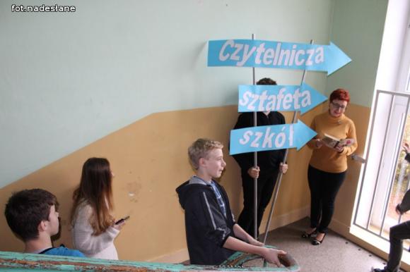 Czytelnicza sztafeta szkół w Zespole Szkół Nr 1 w Żychlinie