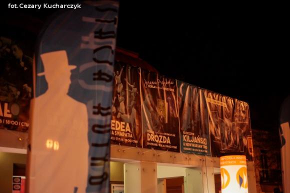 Piosenki Przybory w jazzowo-klezmerskim anturażu