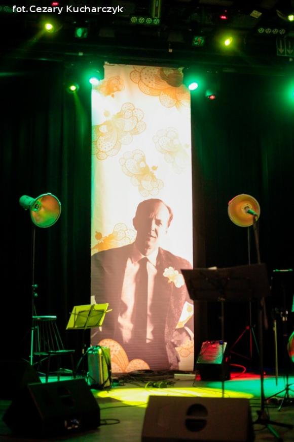 Piosenki Przybory w jazzowo-klezmerskim anturażu