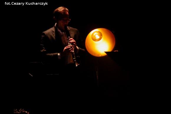 Piosenki Przybory w jazzowo-klezmerskim anturażu