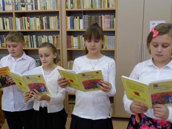 A to ci historia... Sztafeta czytelnicza w Szkole Podstawowej w Szewcach Nadolnych