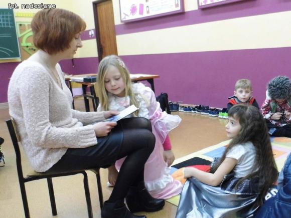 A to ci historia... Sztafeta czytelnicza w Szkole Podstawowej w Szewcach Nadolnych