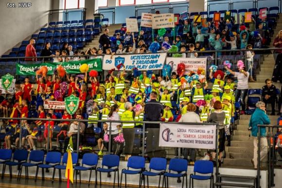  Policyjna Akademia Bezpieczeństwa. Roksana Hartwich i Patryk Skalski ze szkoły w Krośniewicach z nagrodami