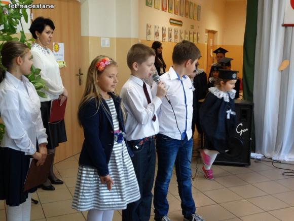 Ślubowanie uczniów pierwszej klasy