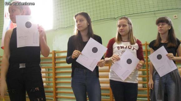 Zawody strzeleckie w Trójce