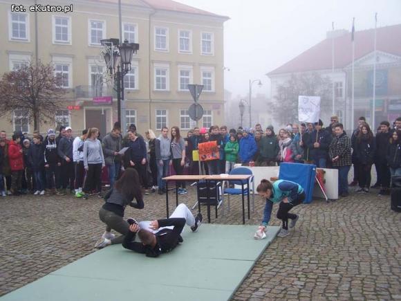 Nie toleruj przemocy. Zareaguj