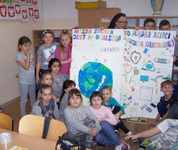 eKologia: Pomysłowa promocja zbiórki elektrośmieci