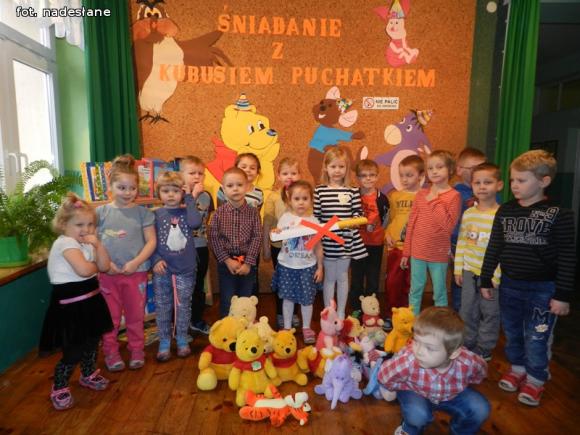 Śniadanie Daje Moc dzieciom w Szkole Podstawowej w Kaszewach Dwornych