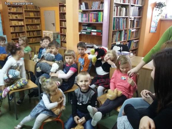 Dzień Pluszowego Misia w Szkole Podstawowej w Grabowie