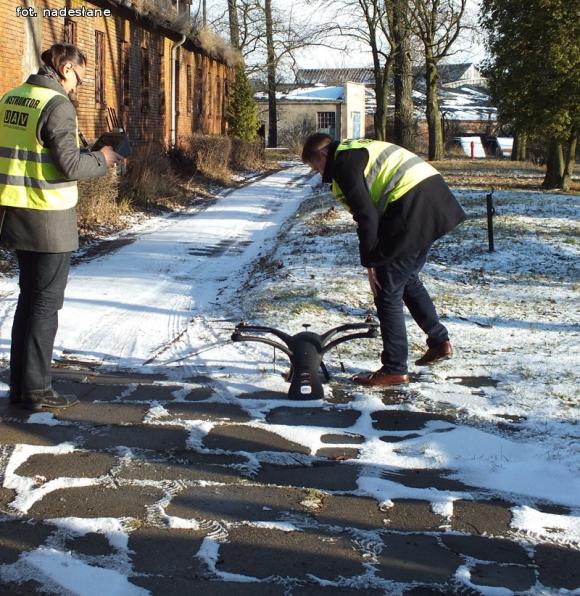 Pierwszy Polski Dron BIELIK firmy DRON HOUSE w ZS Nr 4 w Kutnie - Azorach