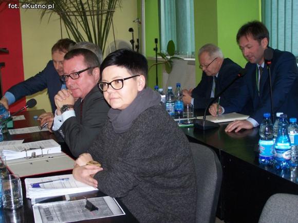 Zdaniem Rady Powiatu skargi Związku Zawodowego Nauczycieli ze 