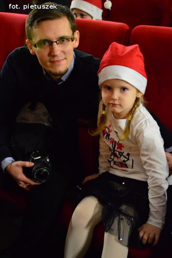 Zostali Mikołajami. Koncert w domu kultury