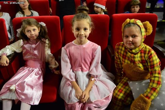 Zostali Mikołajami. Koncert w domu kultury