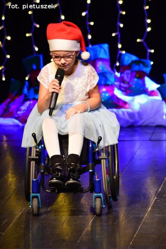 Zostali Mikołajami. Koncert w domu kultury