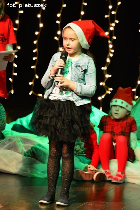 Zostali Mikołajami. Koncert w domu kultury
