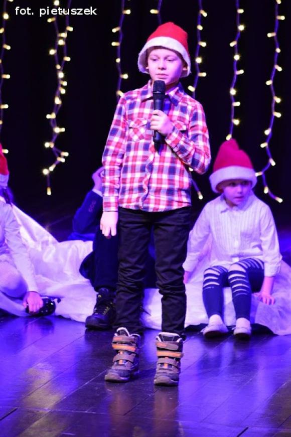 Zostali Mikołajami. Koncert w domu kultury