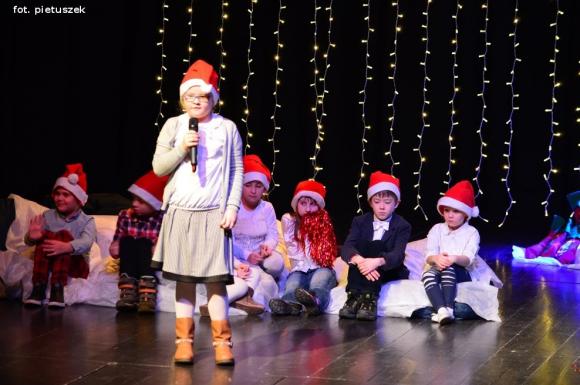 Zostali Mikołajami. Koncert w domu kultury