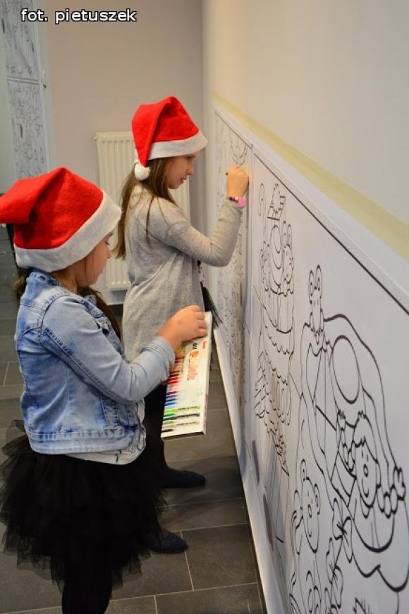 Zostali Mikołajami. Koncert w domu kultury