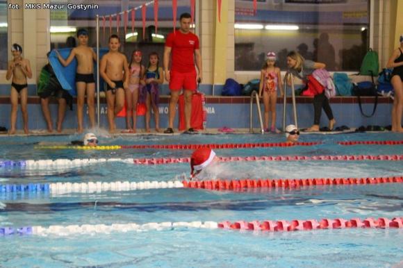 Nasi pływacy na Zawodach Mikołajkowych w Gostyninie