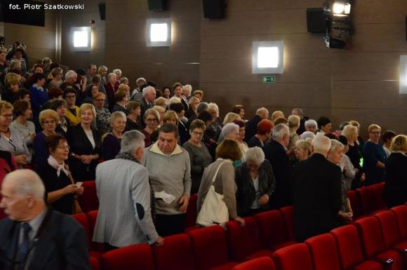 Znak przyjaźni i pojednania w UTW