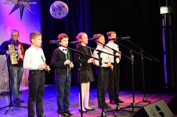 Kolędować Małemu... Kto wystąpi na Wigilii Miejskiej przed Ratuszem?