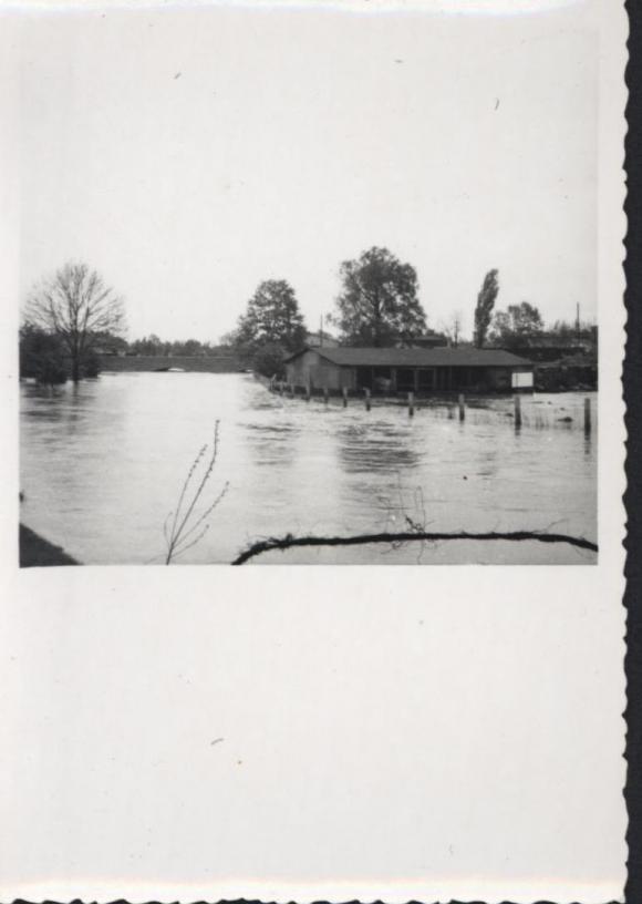 Świadek czasu, światło prawdy/Było i nie minie. Wielka woda w Kutnie