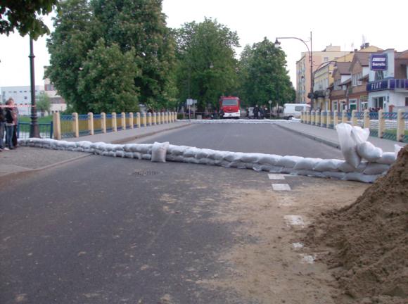 Świadek czasu, światło prawdy/Było i nie minie. Wielka woda w Kutnie