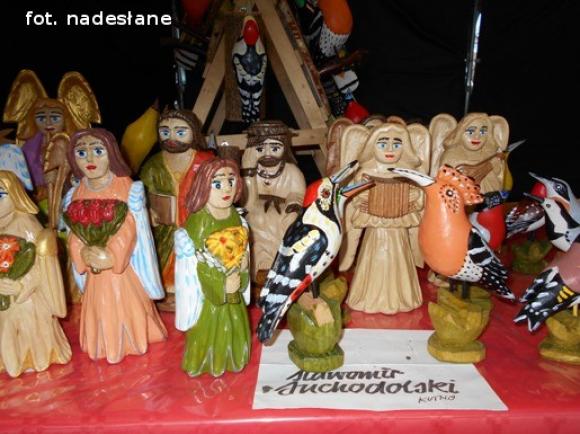 Jutro w Dworku Modrzewiowym Kiermasz Świąteczny