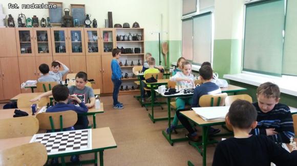 Szachy - Królewska Pasja w Szkole Podstawowej nr 6 w Kutnie