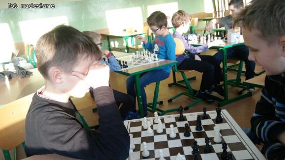 Szachy - Królewska Pasja w Szkole Podstawowej nr 6 w Kutnie