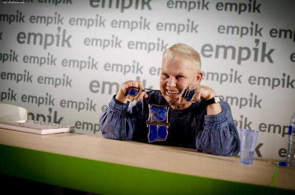Spotkanie z Elżbietą Dzikowską w bibliotece. Od dziś dostępne wejściówki