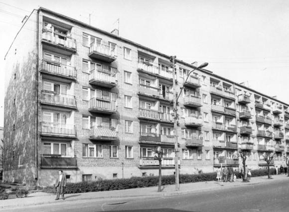 Świadek czasu, światło prawdy/Było i nie minie. Nasze ulice