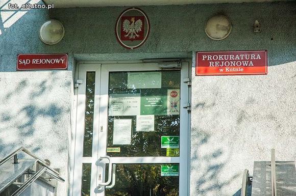 Prokuratura wszczęła śledztwo w sprawie afery mieszkaniowej w Kutnie