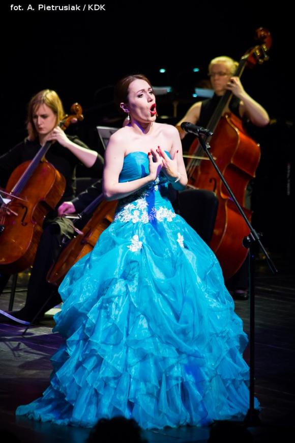 Początek jubileuszowego roku w domu kultury pod magiczną i pełną humoru batutą