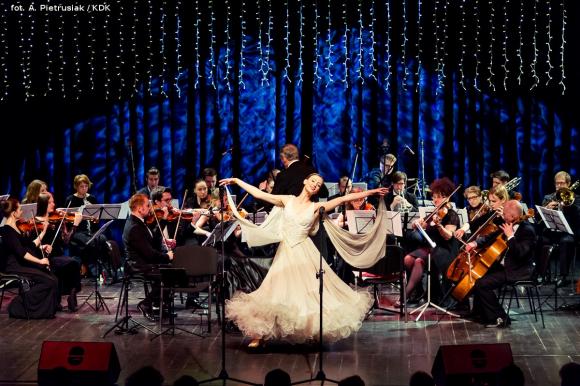 Początek jubileuszowego roku w domu kultury pod magiczną i pełną humoru batutą