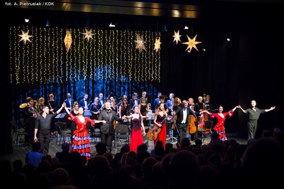 Początek jubileuszowego roku w domu kultury pod magiczną i pełną humoru batutą