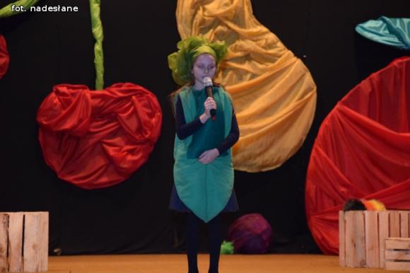 Najmłodsi na scenie Żychlińskiego Domu Kultury