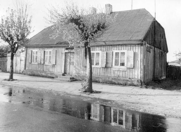 Świadek czasu, światło prawdy/Było i nie minie. Jaka to ulica?