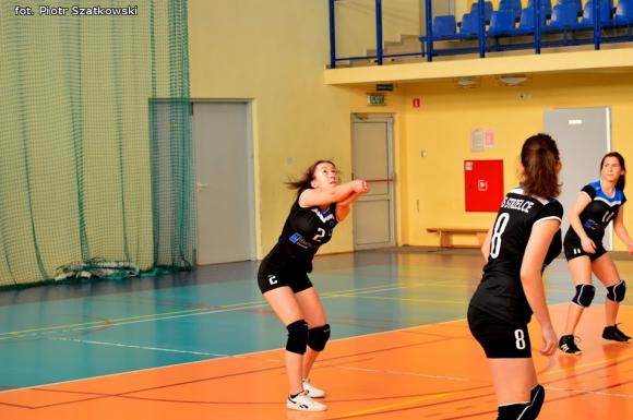 Kutnowska Amatorska Liga Siatkówki. Dziewczyny z Łęczyca Team liderem