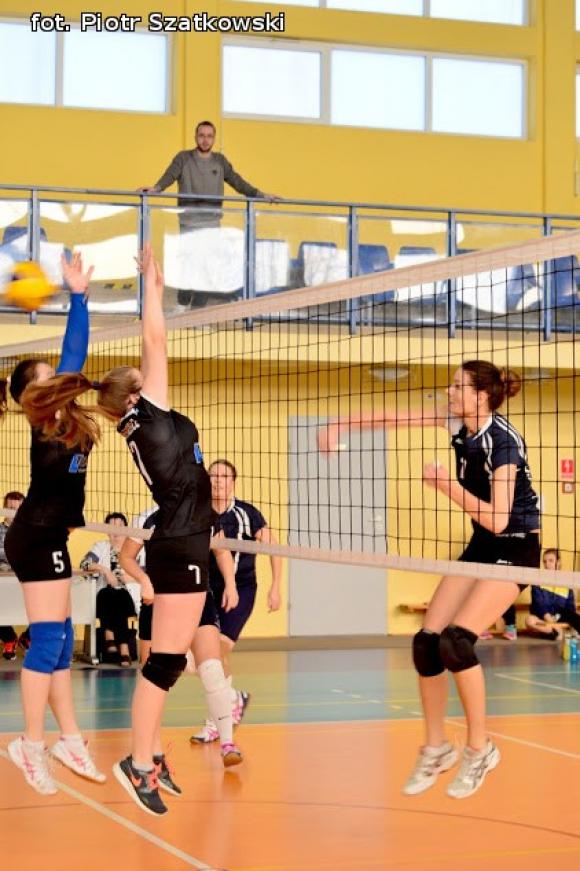 Kutnowska Amatorska Liga Siatkówki. Dziewczyny z Łęczyca Team liderem