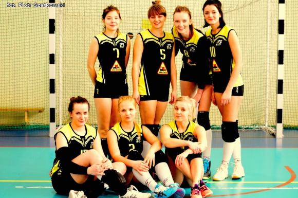 Kutnowska Amatorska Liga Siatkówki. Dziewczyny z Łęczyca Team liderem