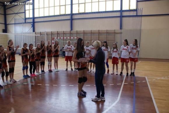 Mistrzostwa Powiatu w mini piłce siatkowej chłopców i dziewcząt