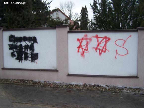 Miejskie obrazki. Po sobotnim melanżu?