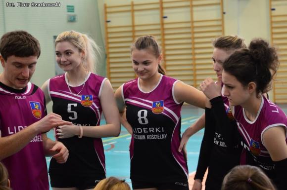 Siatkówka i dziewczyny - radość i sukces