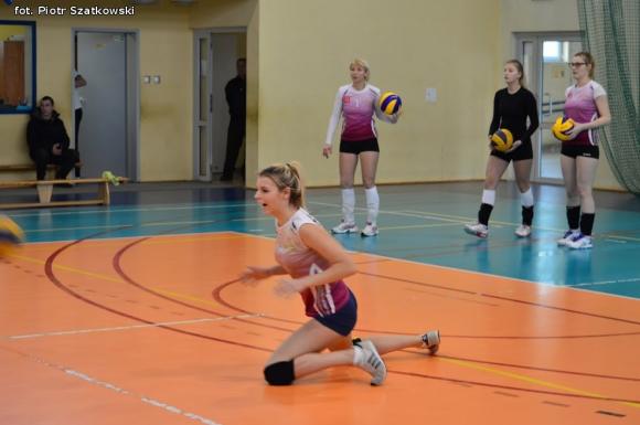 Siatkówka i dziewczyny - radość i sukces