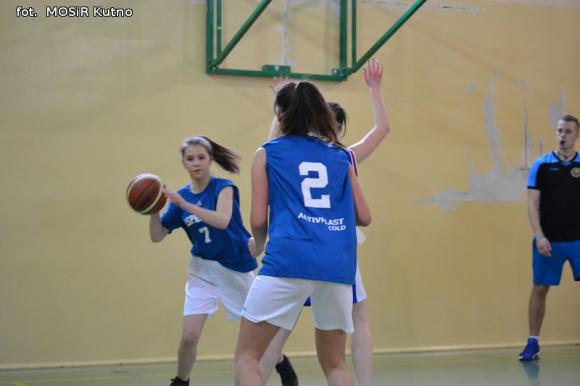 Koszykarki Kasprowicza najlepsze w powiecie